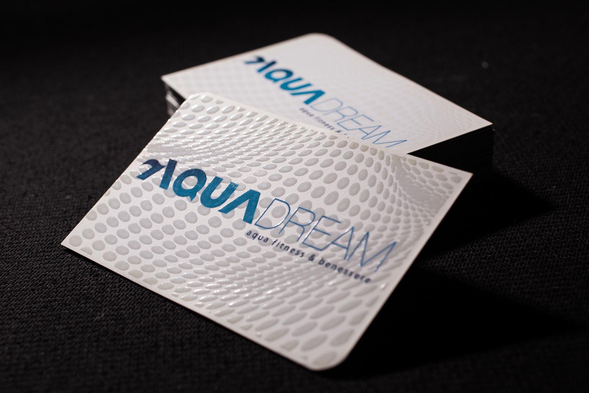 Premium personalised business cards with textured finish for lasting brand impressions. Sprint24.